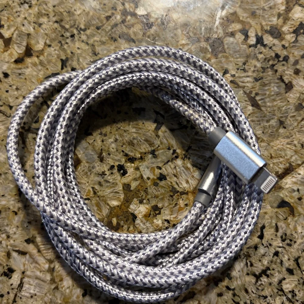 3 Apple End Charging Cords